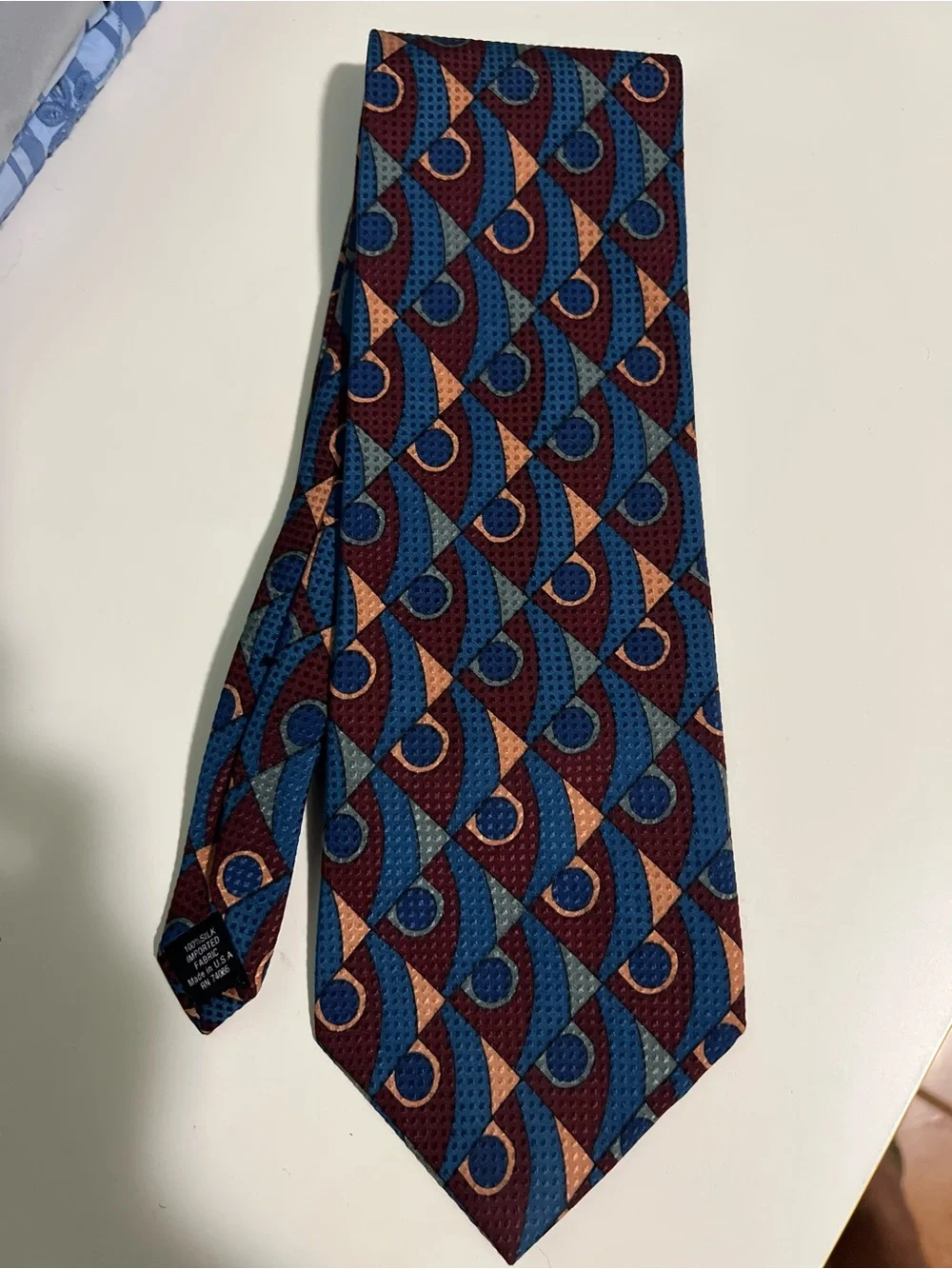 Vintage Zenio 100% Silk Tie Geometric Pattern. Italian silk made in USA.